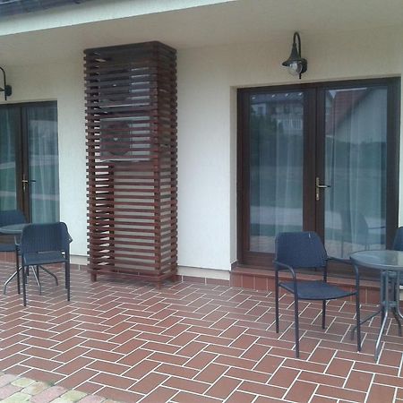 Pensiunea Berna Bacău Exterior foto